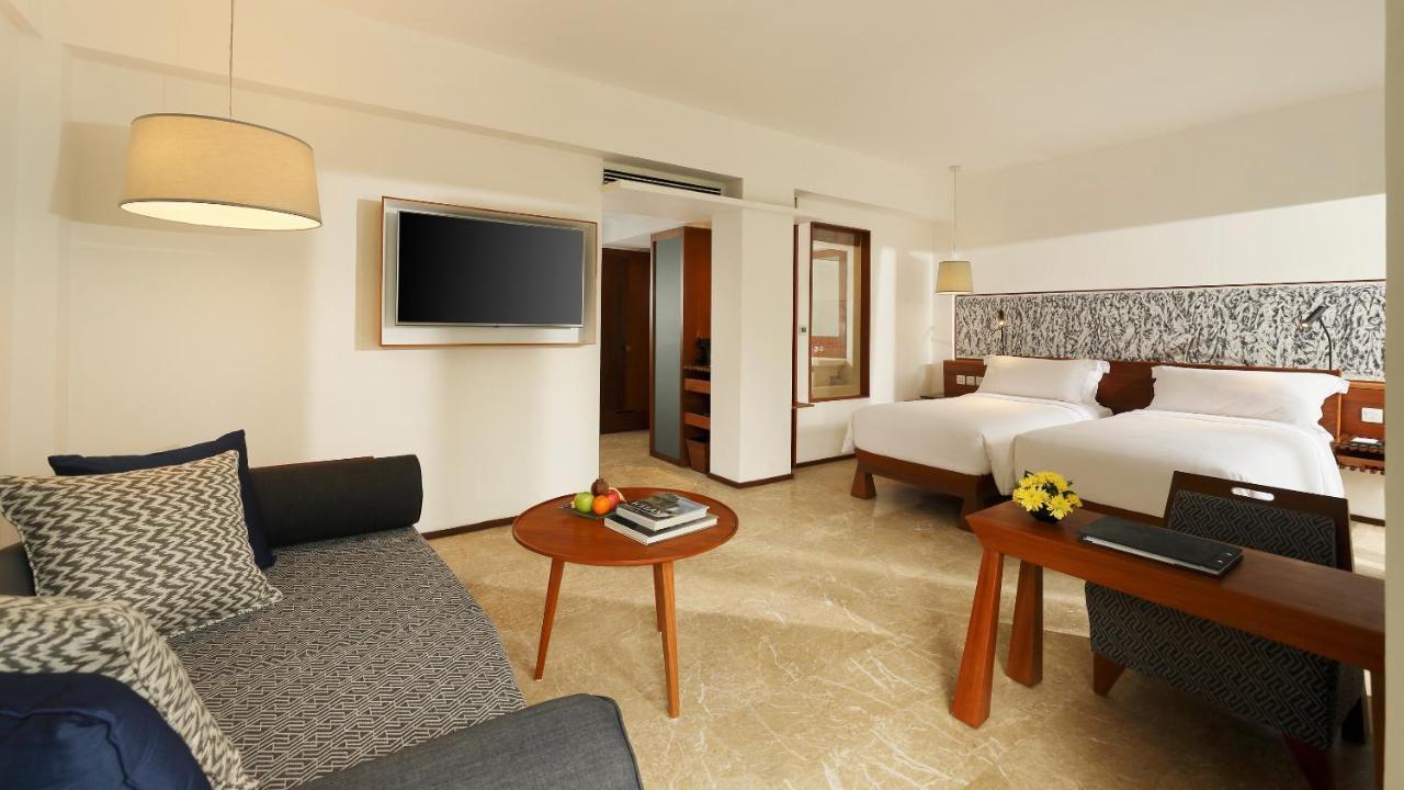 Resort Maya &